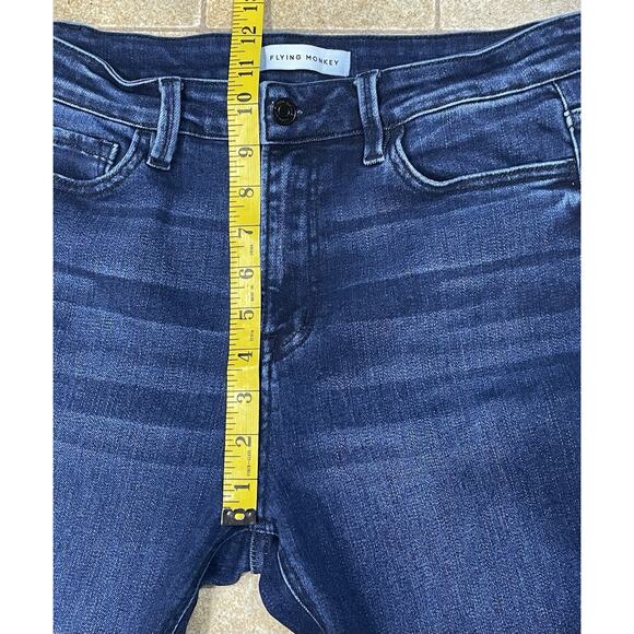Flying Monkey Women’s Size 29 Front Slit Straight Dark Wash Stretchy Blue Jeans - Picture 4 of 12